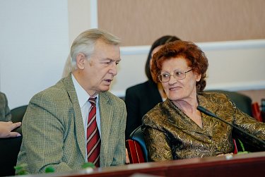 С праздником добра и уважения!